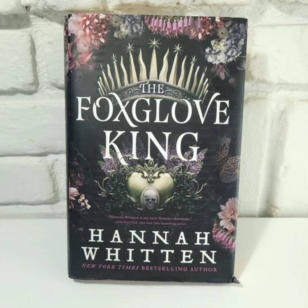 The Foxglove King (The Nightshade Crown Book 1)